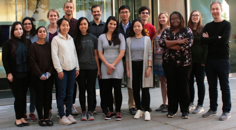 Flavell Lab Group Photo, Fall 2019